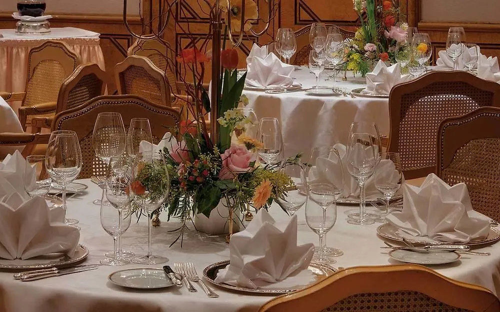 Hotel Koenigshof Monachium