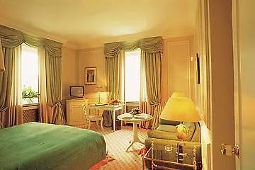 Hotel Koenigshof Monaco di Baviera 5*,